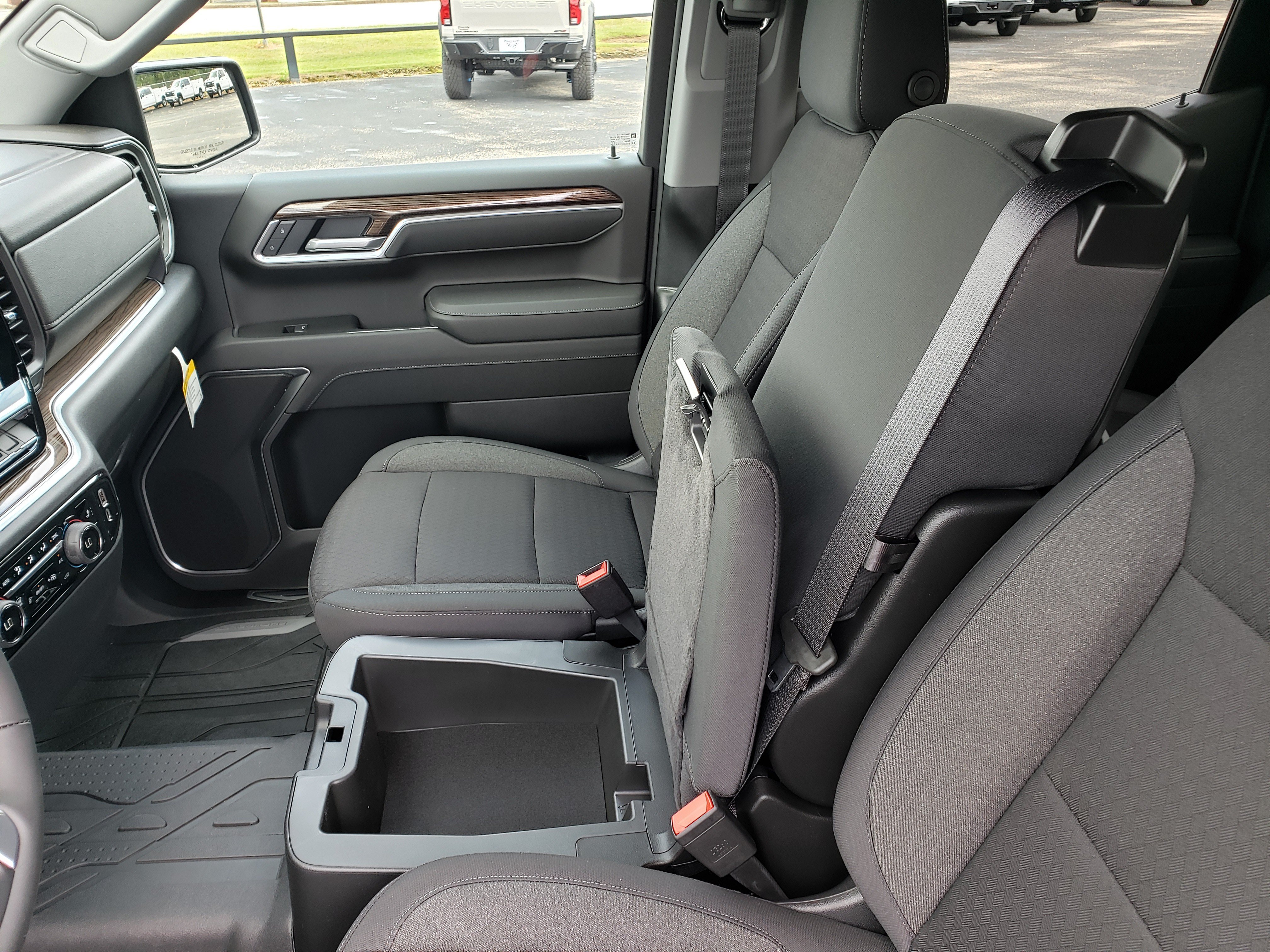 New 2026 Chevrolet Silverado 1500 RST w/ RST Select Package AWD/4WD image 26