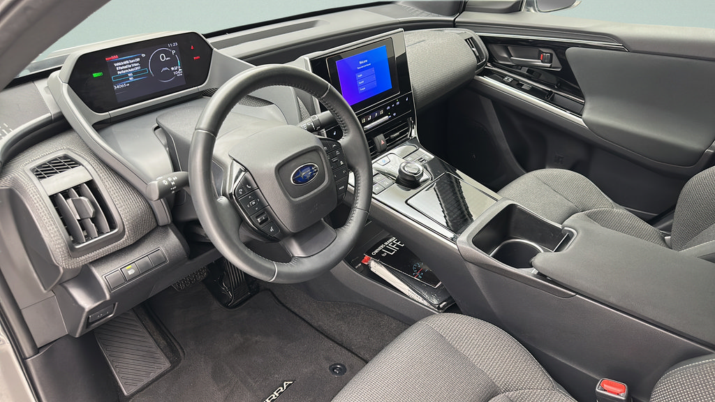 Used 2023 Subaru Solterra AWD image 12