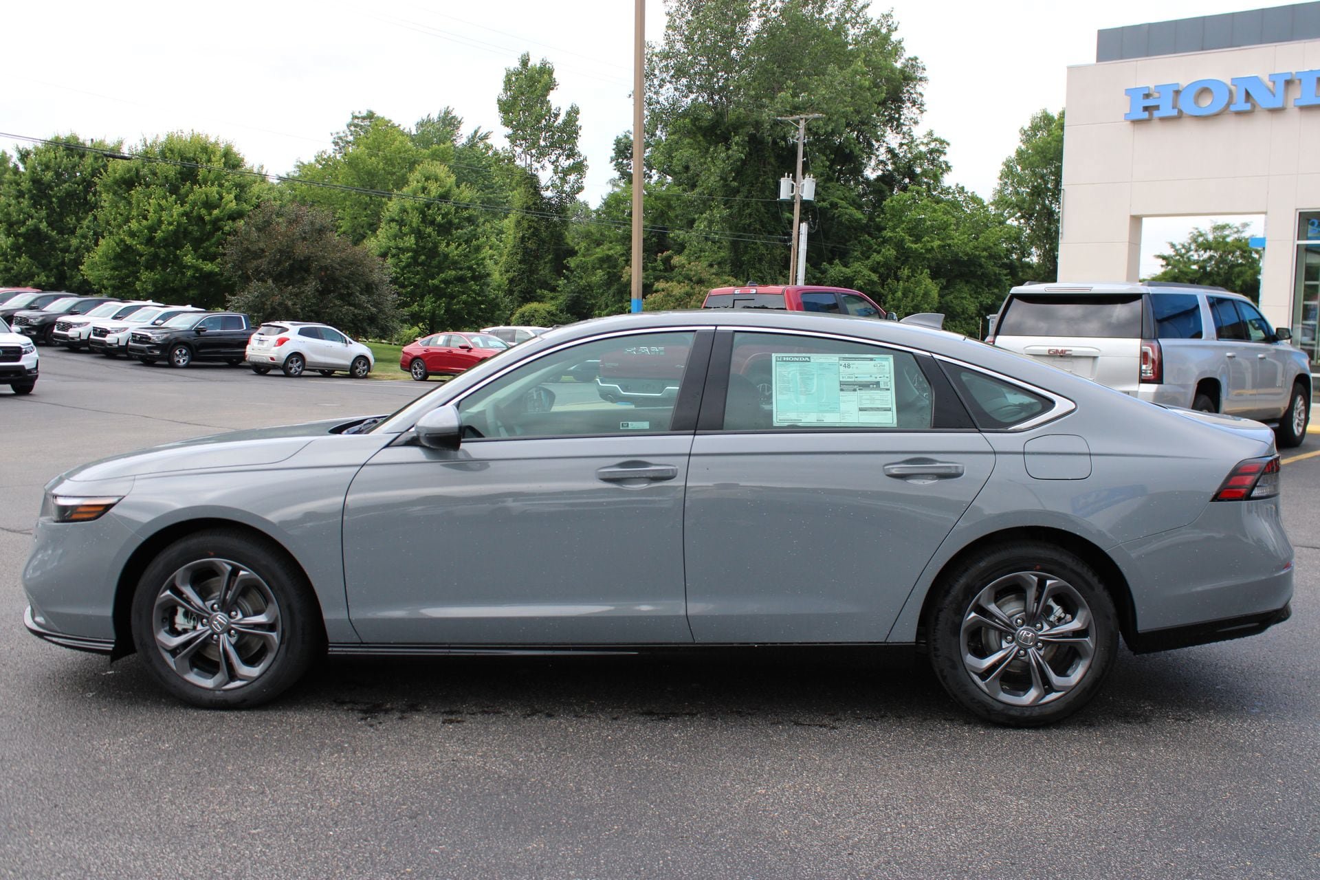 New 2026 Honda Accord EX-L image 12