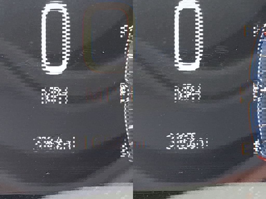 Used 2025 Jeep Compass Limited image 7