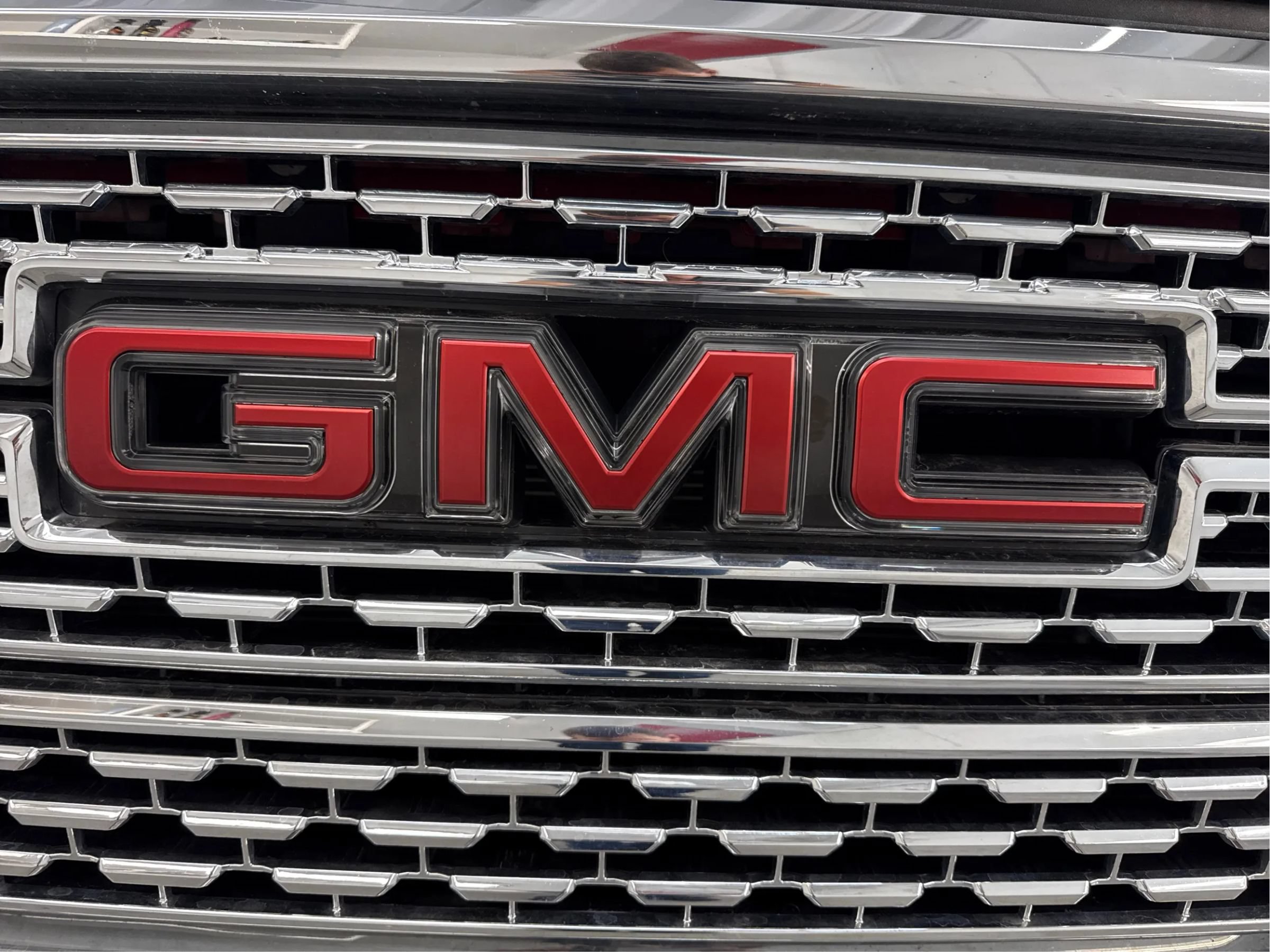 Used 2022 GMC Sierra 1500 Denali w/ Driver Alert Package II AWD/4WD image 34