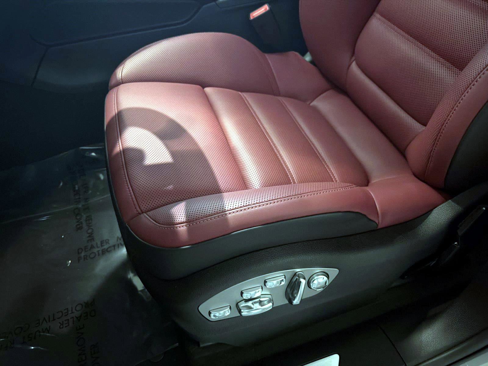 New 2026 Porsche Macan S image 20