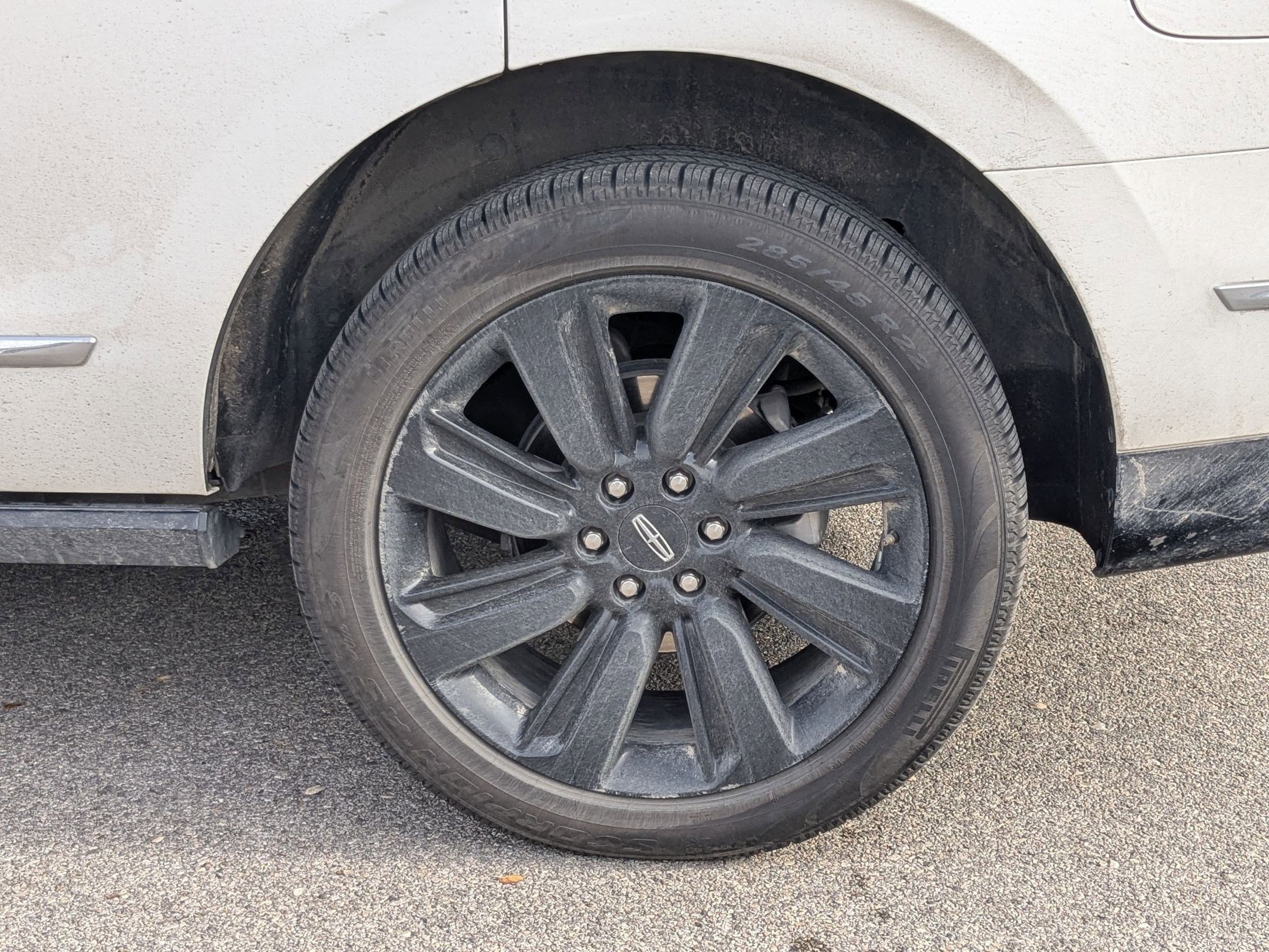 Used 2023 Lincoln Navigator Reserve image 24