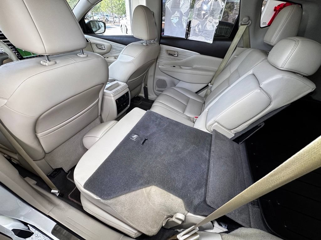 Used 2017 Nissan Murano Platinum AWD/4WD image 42