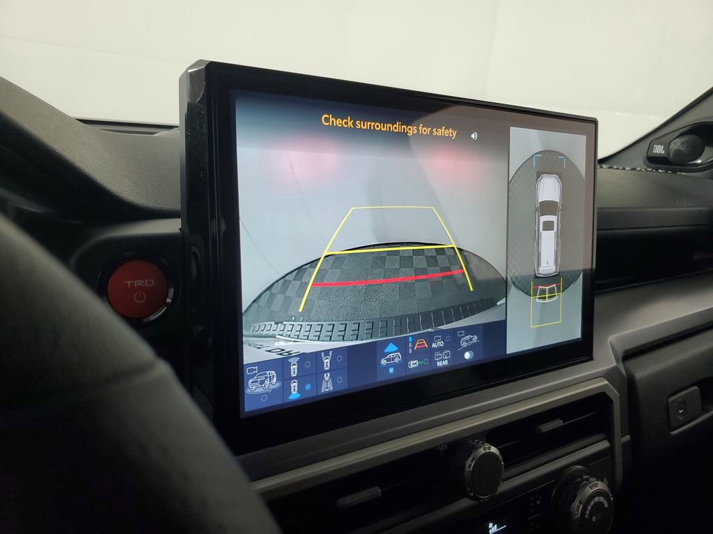 Used 2025 Toyota 4Runner TRD Off-Road Premium image 29