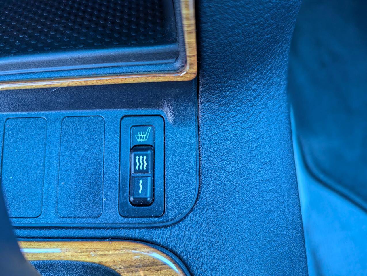 Used 1995 BMW M3 Coupe image 27