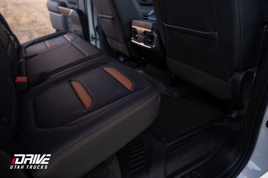 Used 2022 GMC Sierra 1500 AT4 w/ AT4 Premium Package image 21