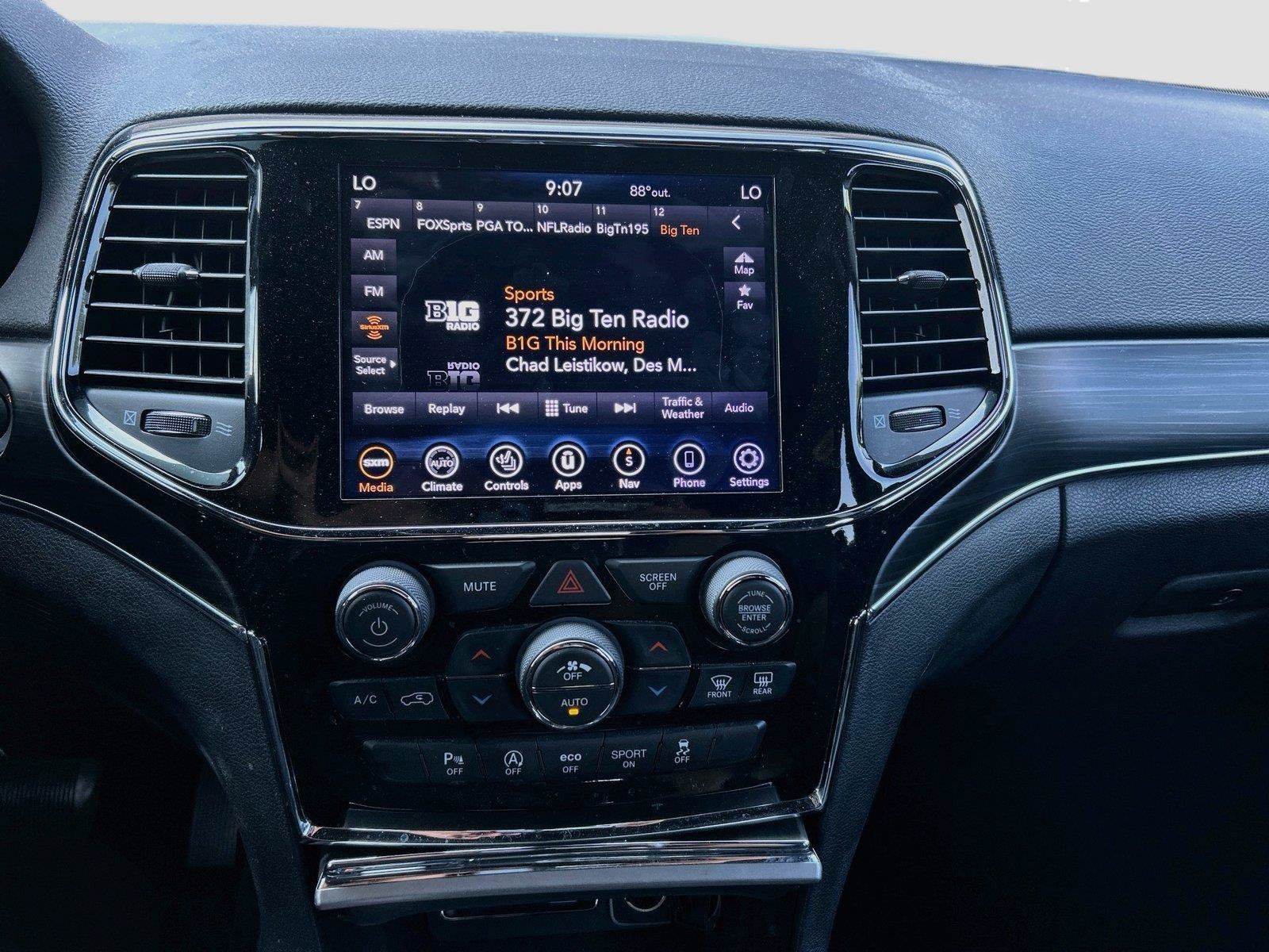 Used 2020 Jeep Grand Cherokee Limited w/ Luxury Group II RWD image 28