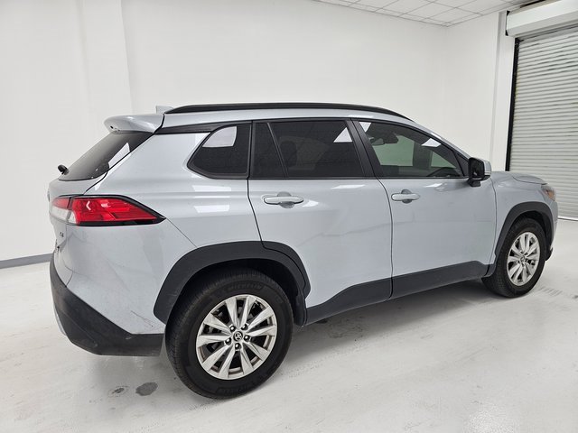 Used 2023 Toyota Corolla Cross LE image 21