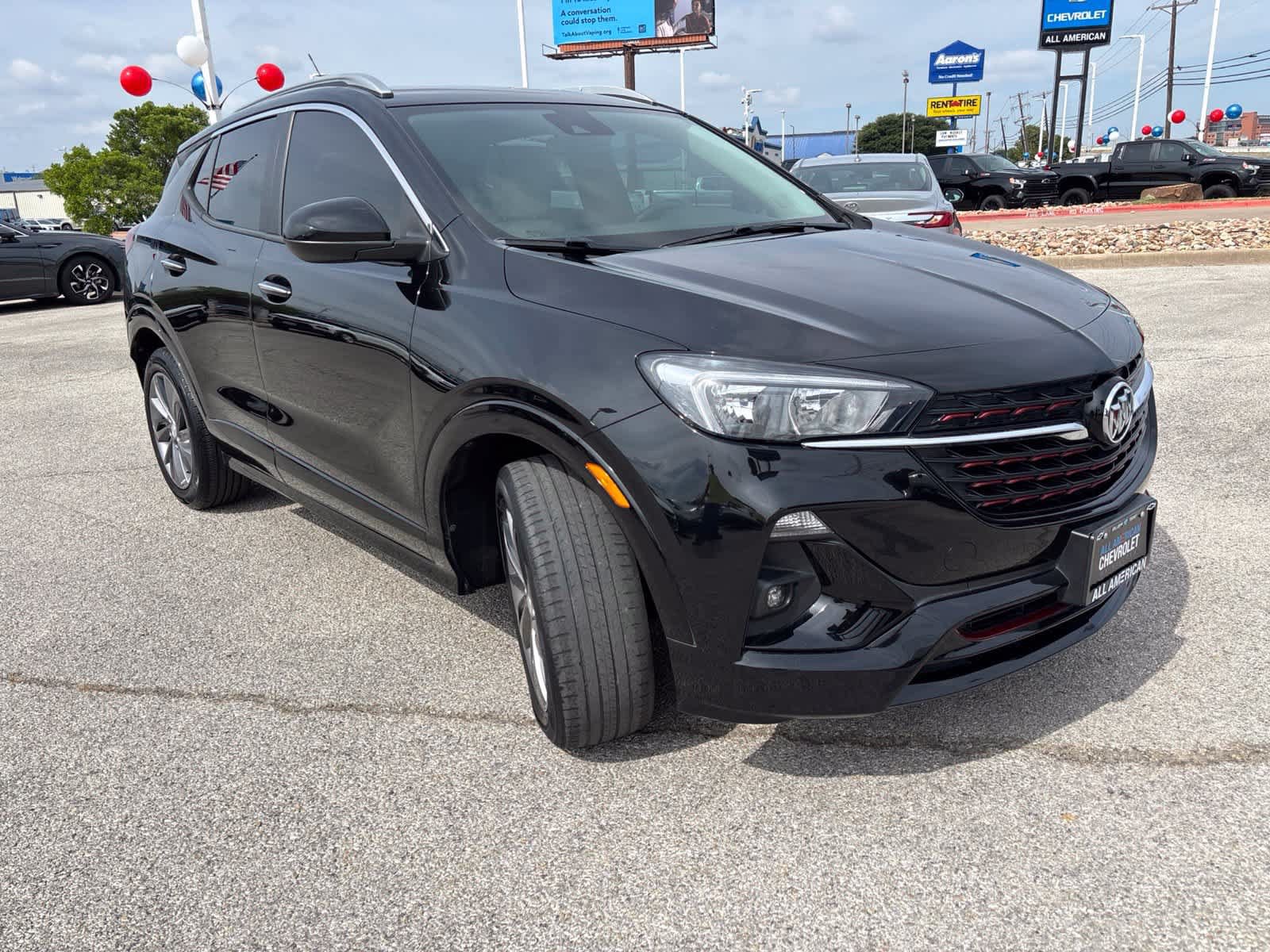 Used 2021 Buick Encore GX Preferred w/ Sport Touring Package FWD image 3