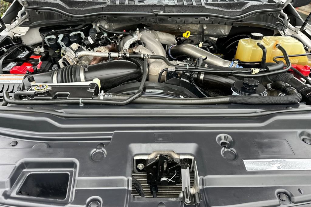 Used 2022 Ford F250 Lariat image 19