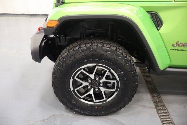 New 2026 Jeep Wrangler Unlimited Rubicon w/ Technology Group image 22