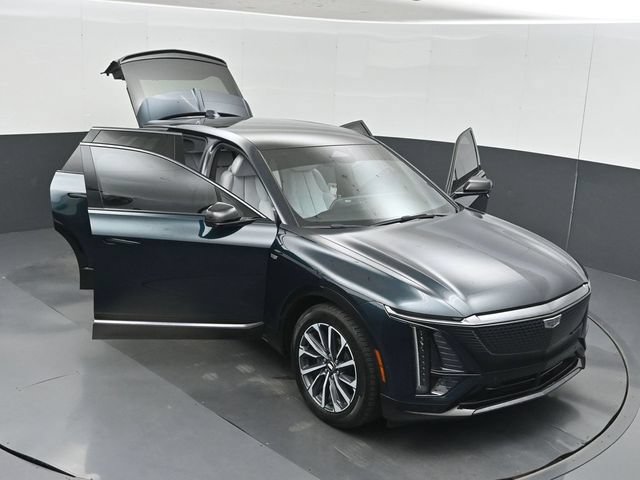 Used 2024 Cadillac Lyriq Sport w/ LPO, Floor Liner Package AWD/4WD image 58