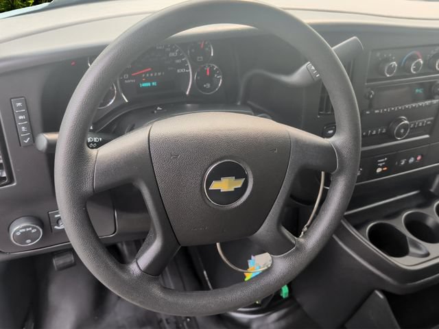 Used 2021 Chevrolet Express 2500 RWD image 9