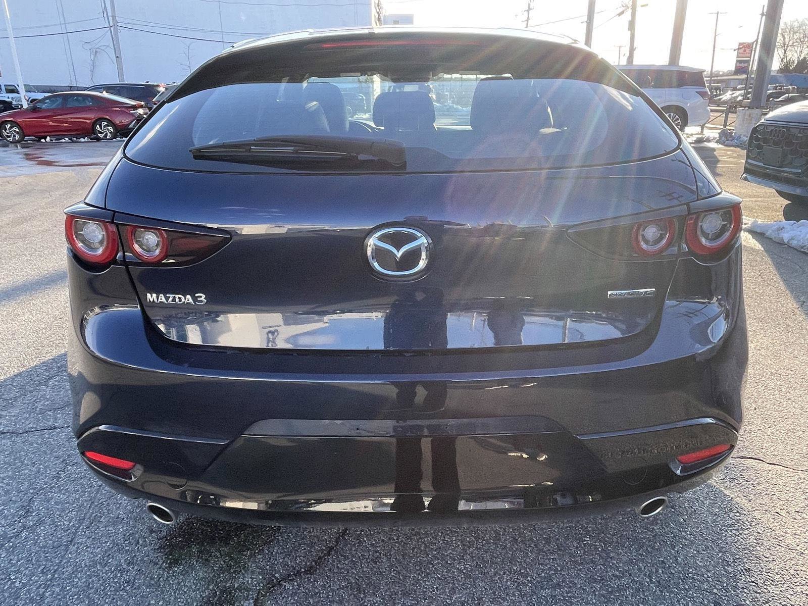 Used 2025 MAZDA MAZDA3 s image 3