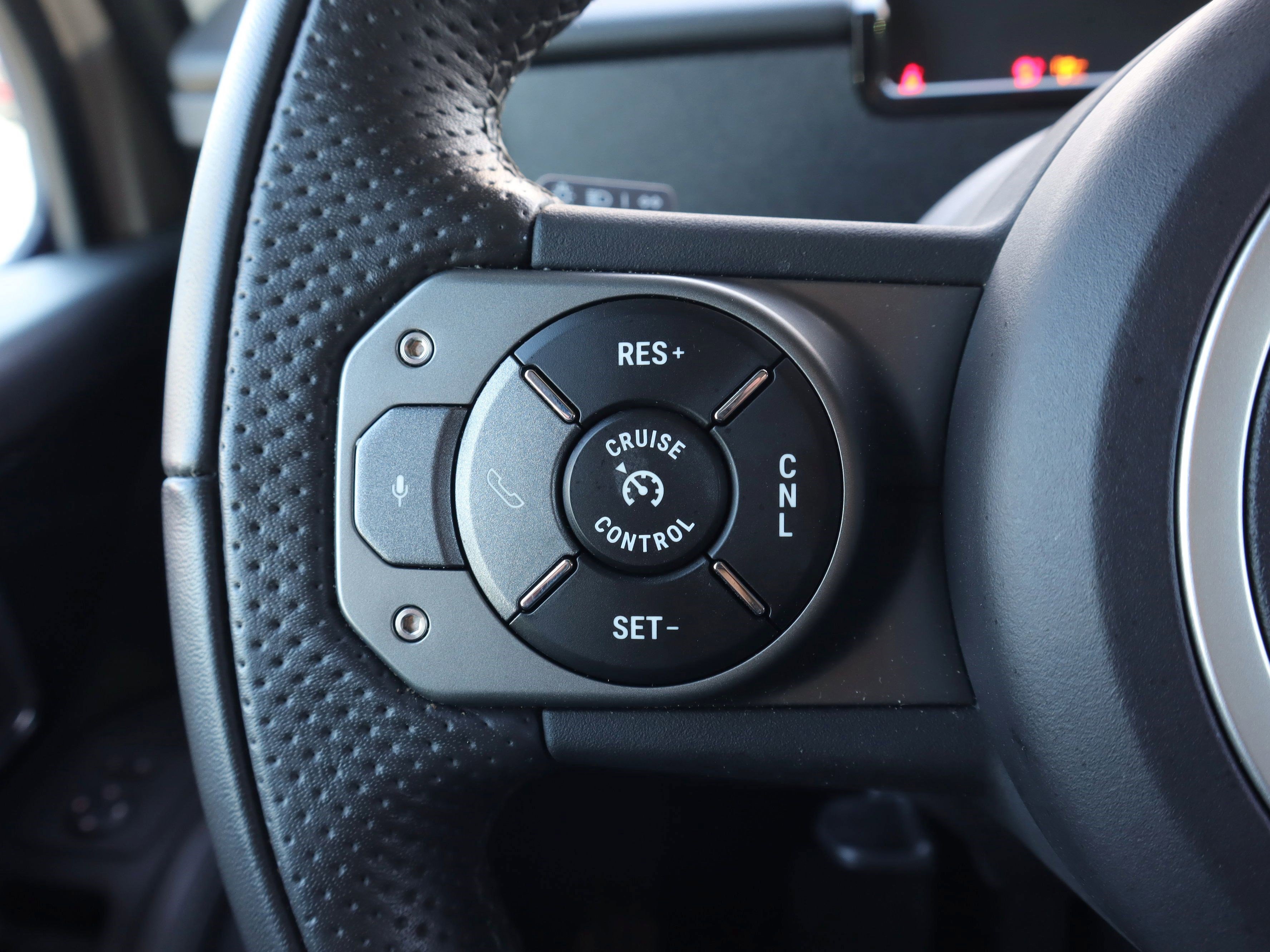 Used 2024 INEOS Grenadier Fieldmaster Edition image 13