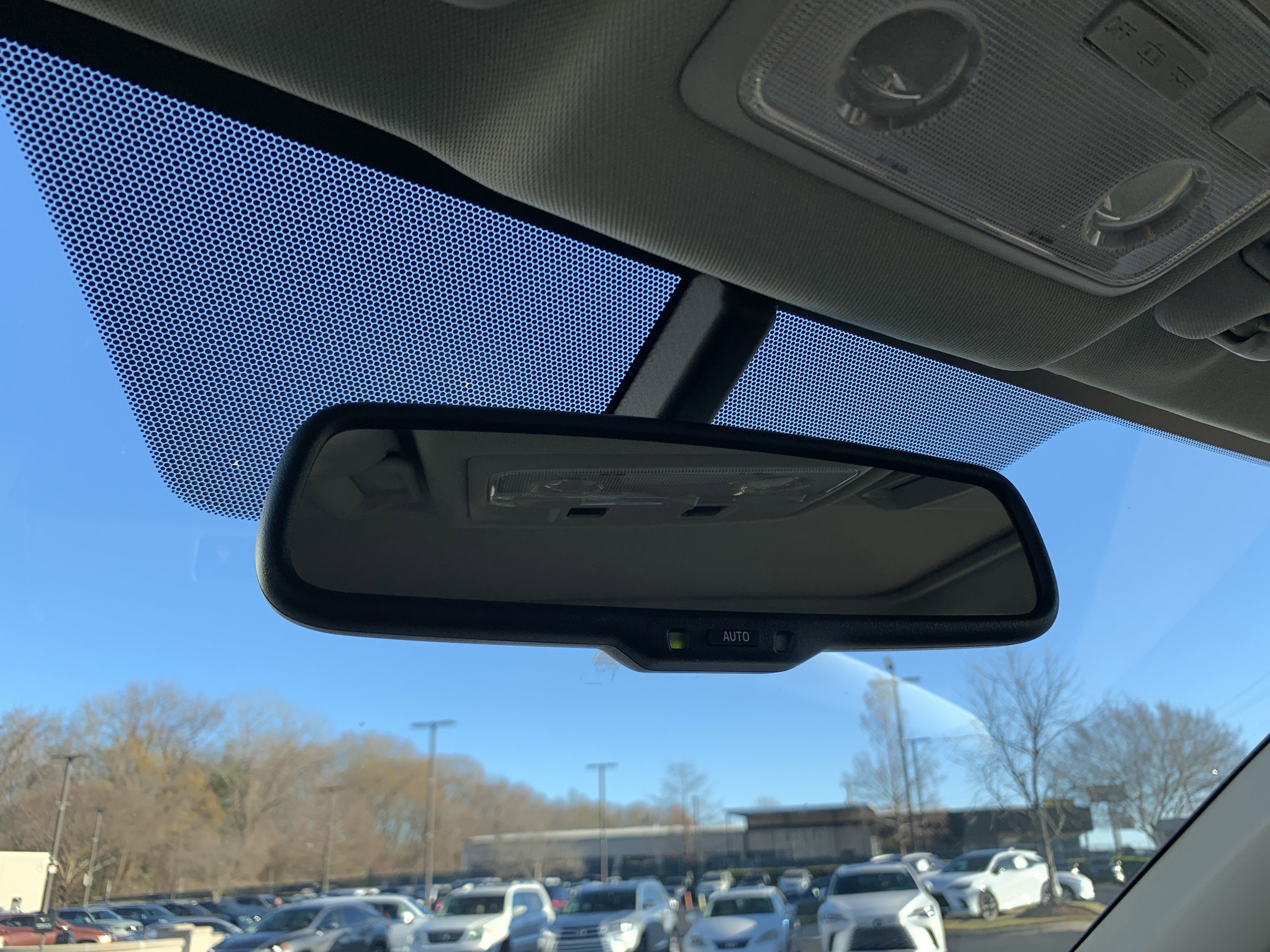 Used 2013 Toyota RAV4 Limited image 27