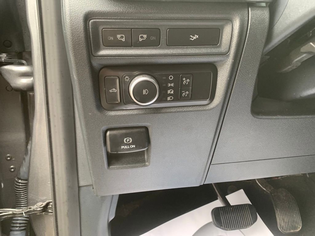 Used 2022 Ford F150 XLT w/ Equipment Group 302A High image 14