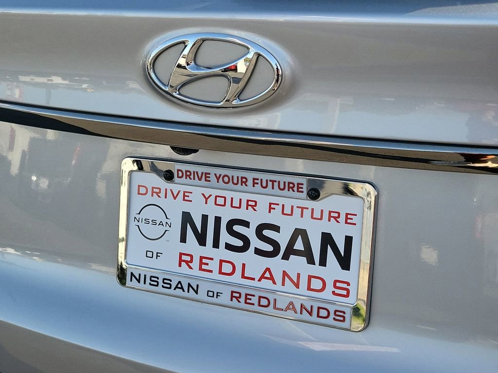 Used 2020 Hyundai Santa Fe Limited image 26