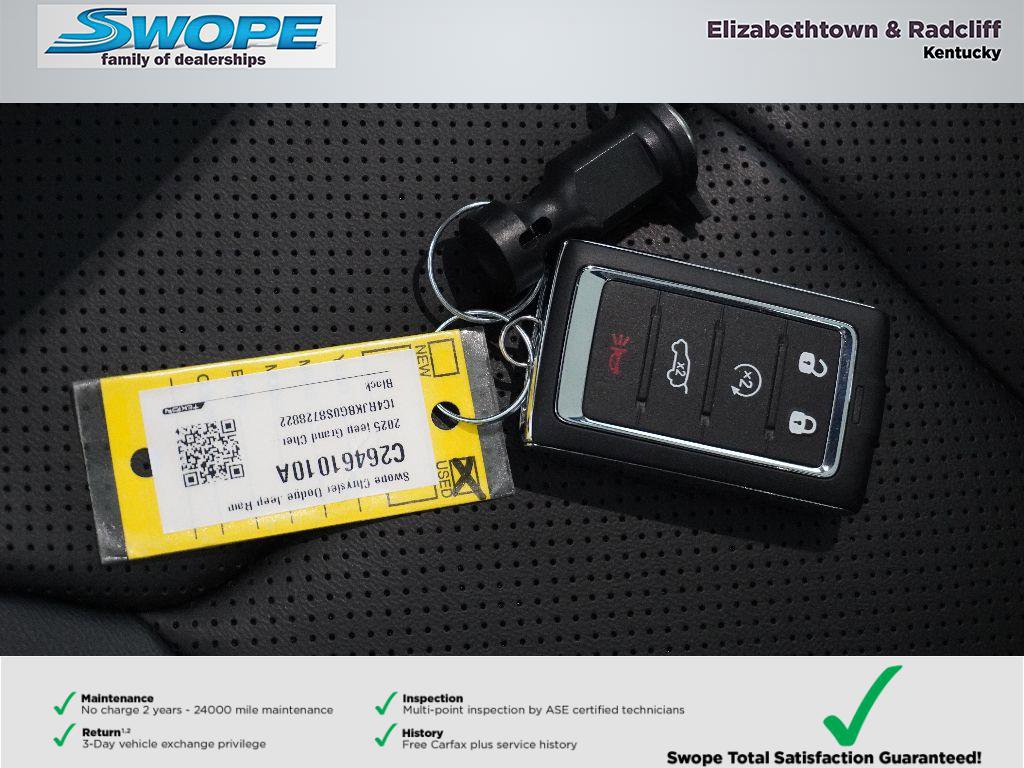 Certified 2025 Jeep Grand Cherokee L Limited w/ Luxury Tech Group II image 32