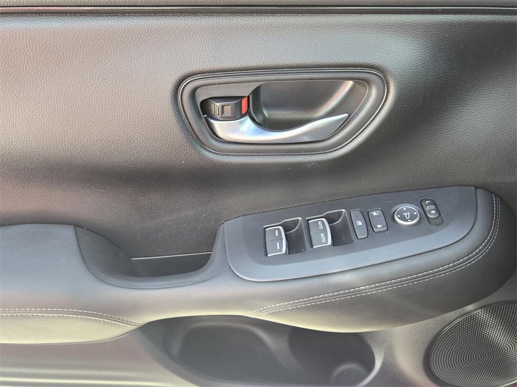 Certified 2024 Honda HR-V EX-L image 26