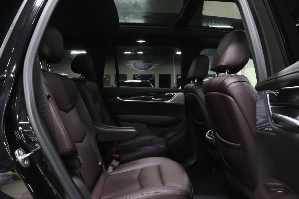 Used 2024 Cadillac XT6 Premium Luxury w/ LPO, Floor Liner Package image 20