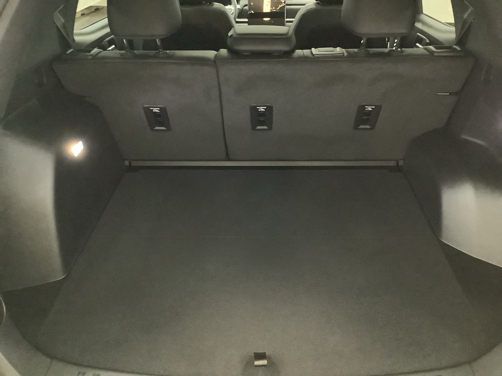 New 2027 GMC Terrain Elevation w/ Elevation Premium Package AWD/4WD image 7