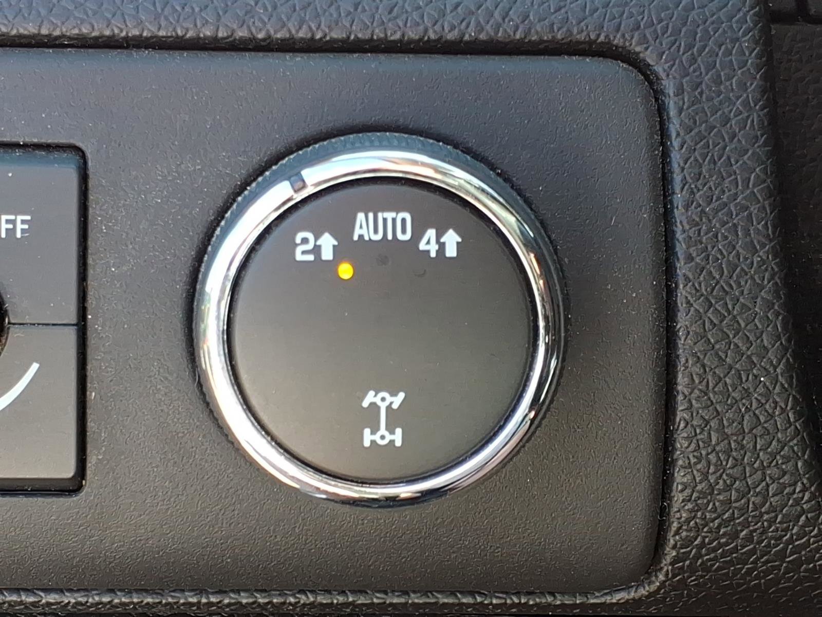 Used 2012 Chevrolet Avalanche LS AWD/4WD image 9