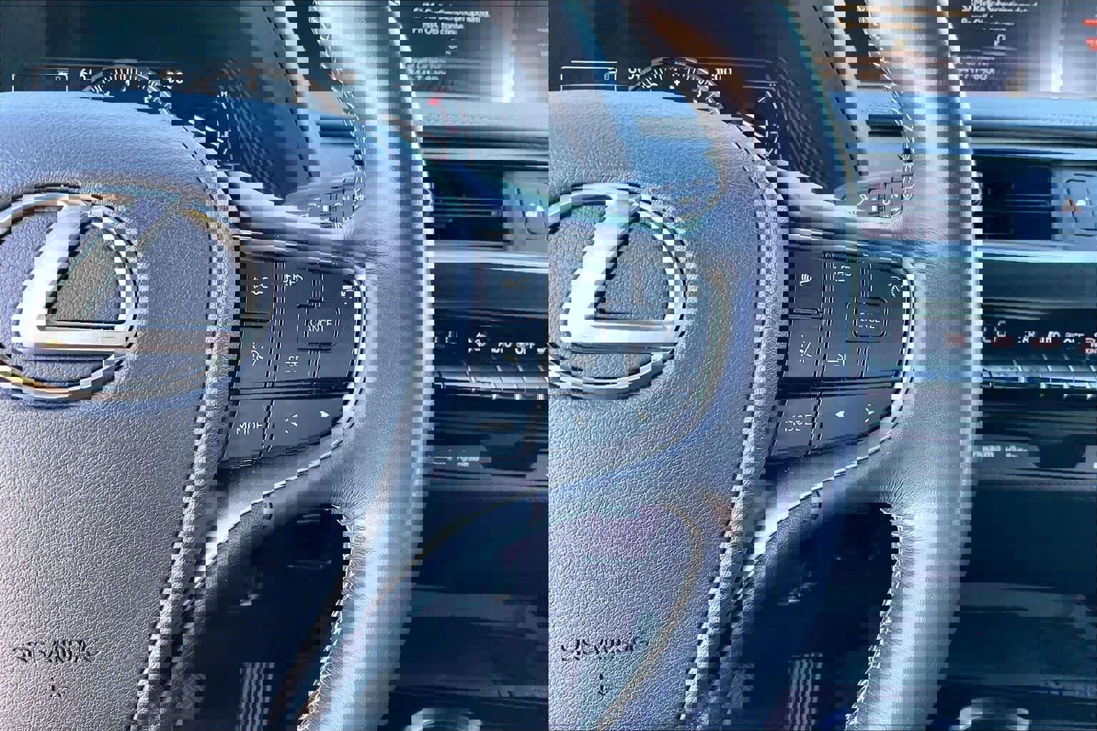 Used 2020 Lexus UX 200 w/ Accessory Package 2 image 22