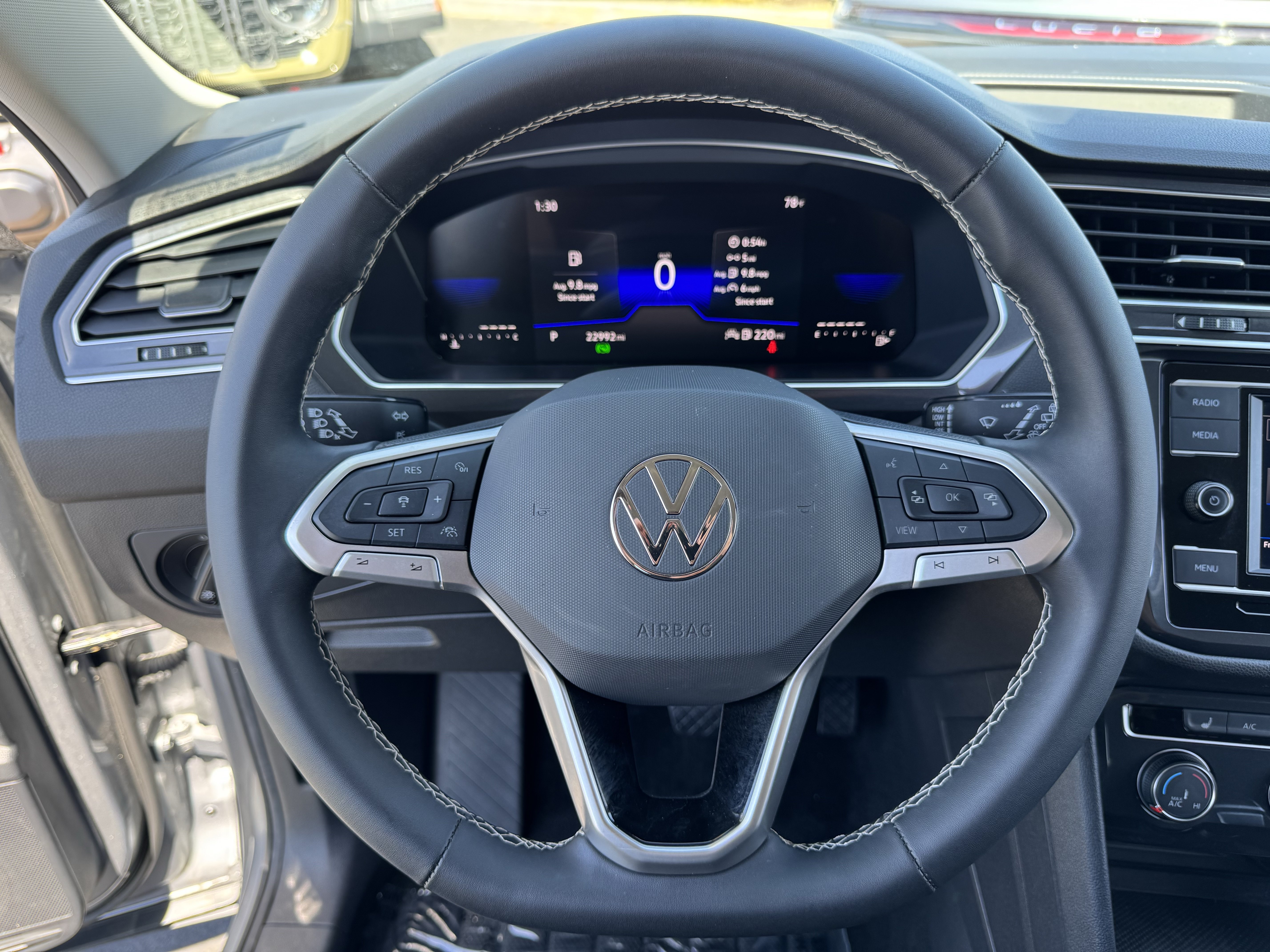 Used 2024 Volkswagen Tiguan S FWD image 17