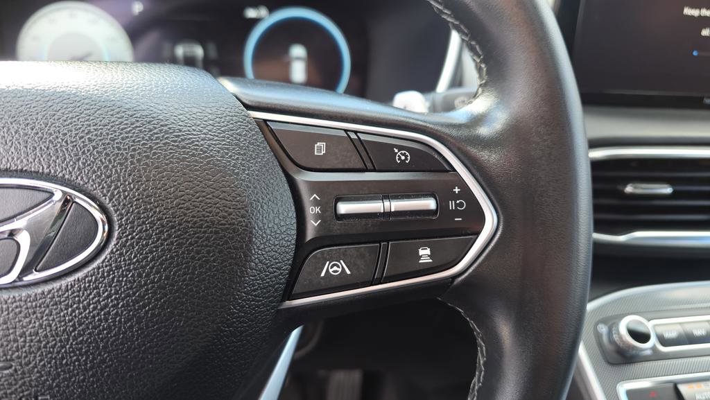 Used 2023 Hyundai Santa Fe Limited image 25