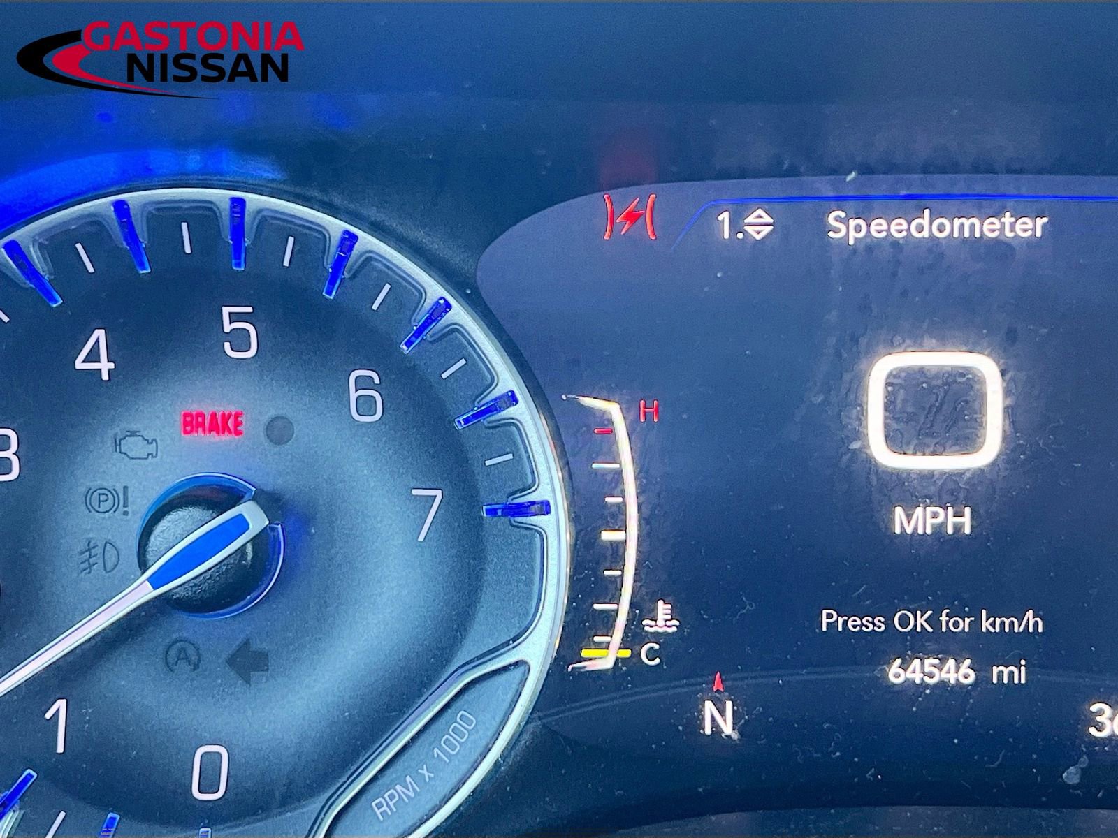 Used 2023 Chrysler Pacifica Touring-L image 15