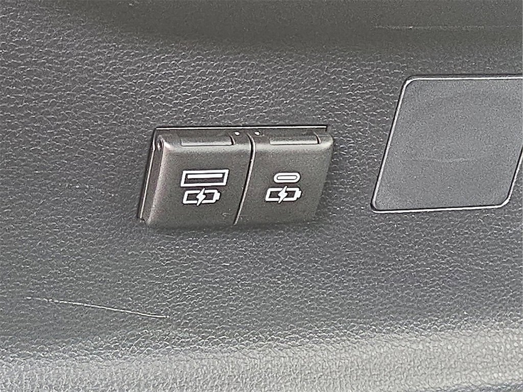 Certified 2025 Toyota Tundra SR5 image 14