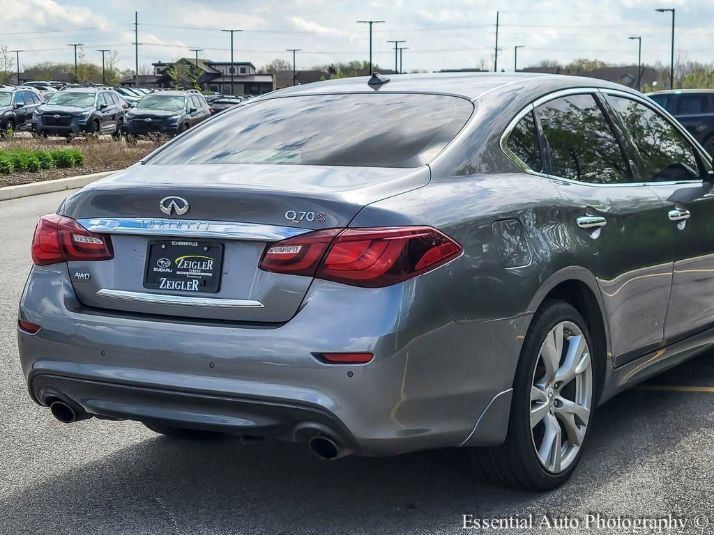Used 2015 INFINITI Q70 3.7 w/ Sport Package AWD/4WD image 6
