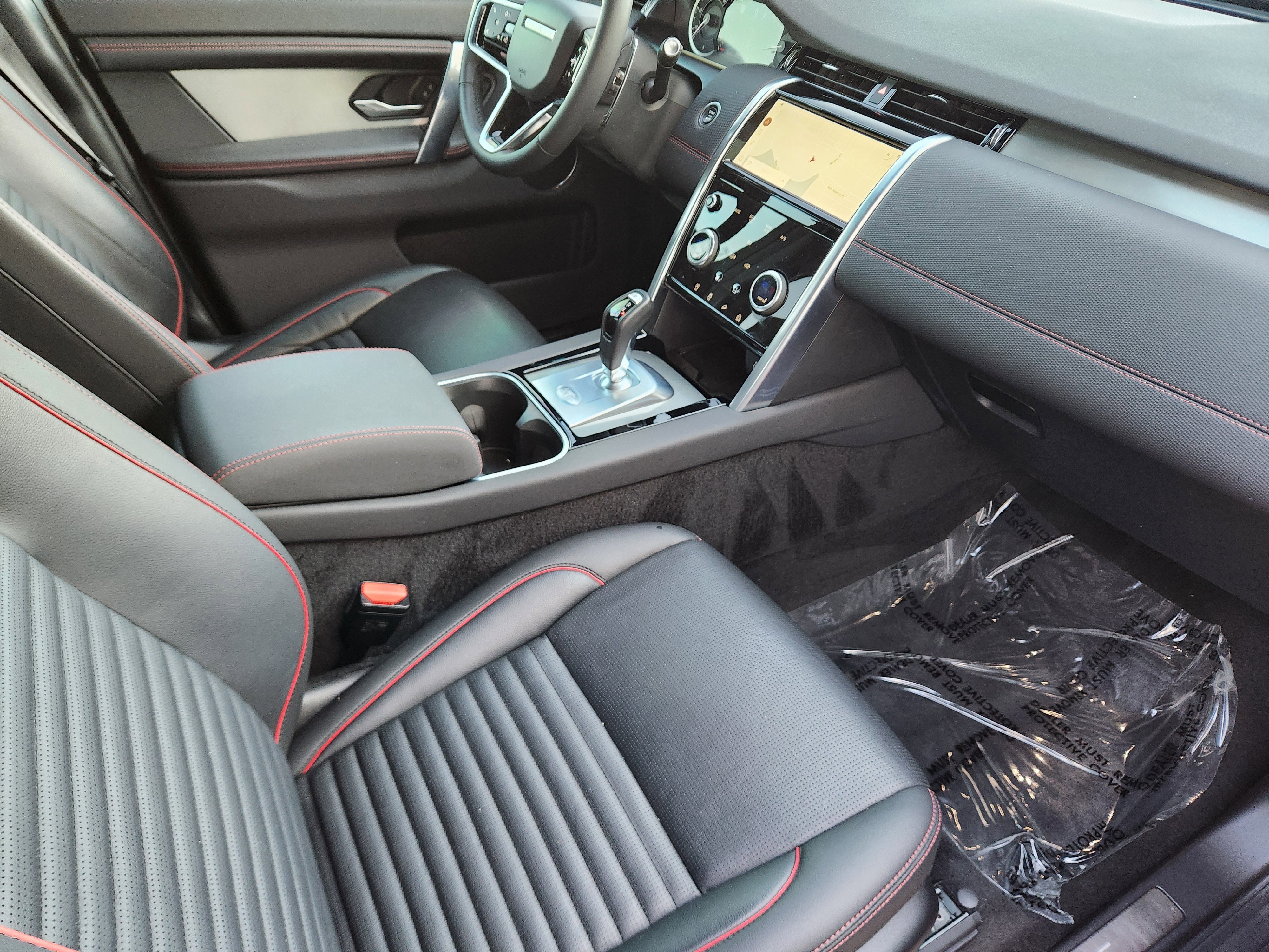 Used 2023 Land Rover Discovery Sport S R-Dynamic image 13