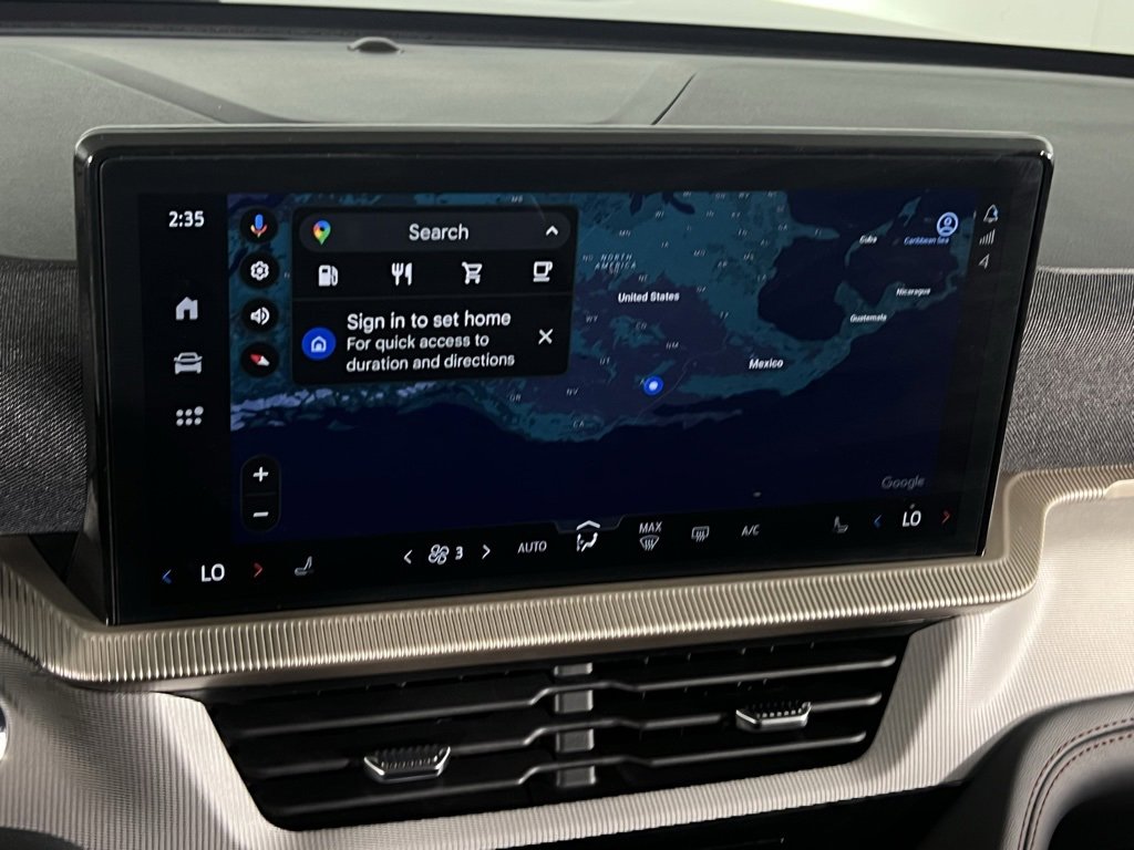 Used 2025 Ford Explorer Active image 17