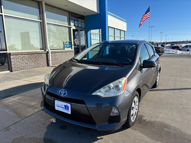 Used 2012 Toyota Prius C Three image 1