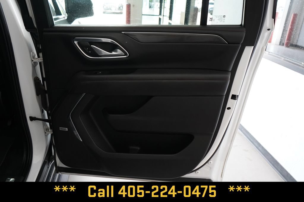 Used 2022 Chevrolet Suburban RST w/ Sport Performance Package AWD/4WD image 21