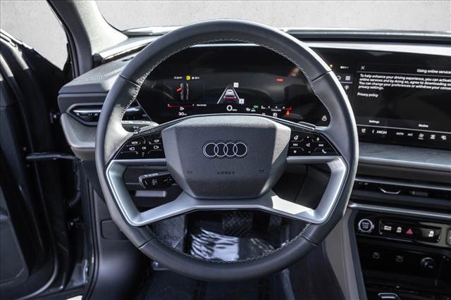 Certified 2025 Audi Q5 Premium Plus image 13