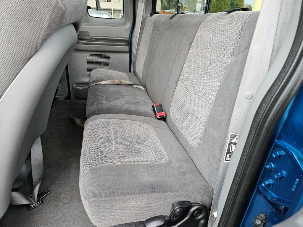 Used 2002 Ford F250 XLT image 12
