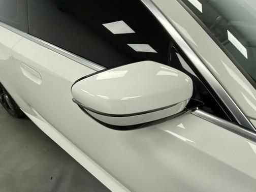 Used 2022 BMW 230i Coupe w/ Premium Package 2 RWD image 15