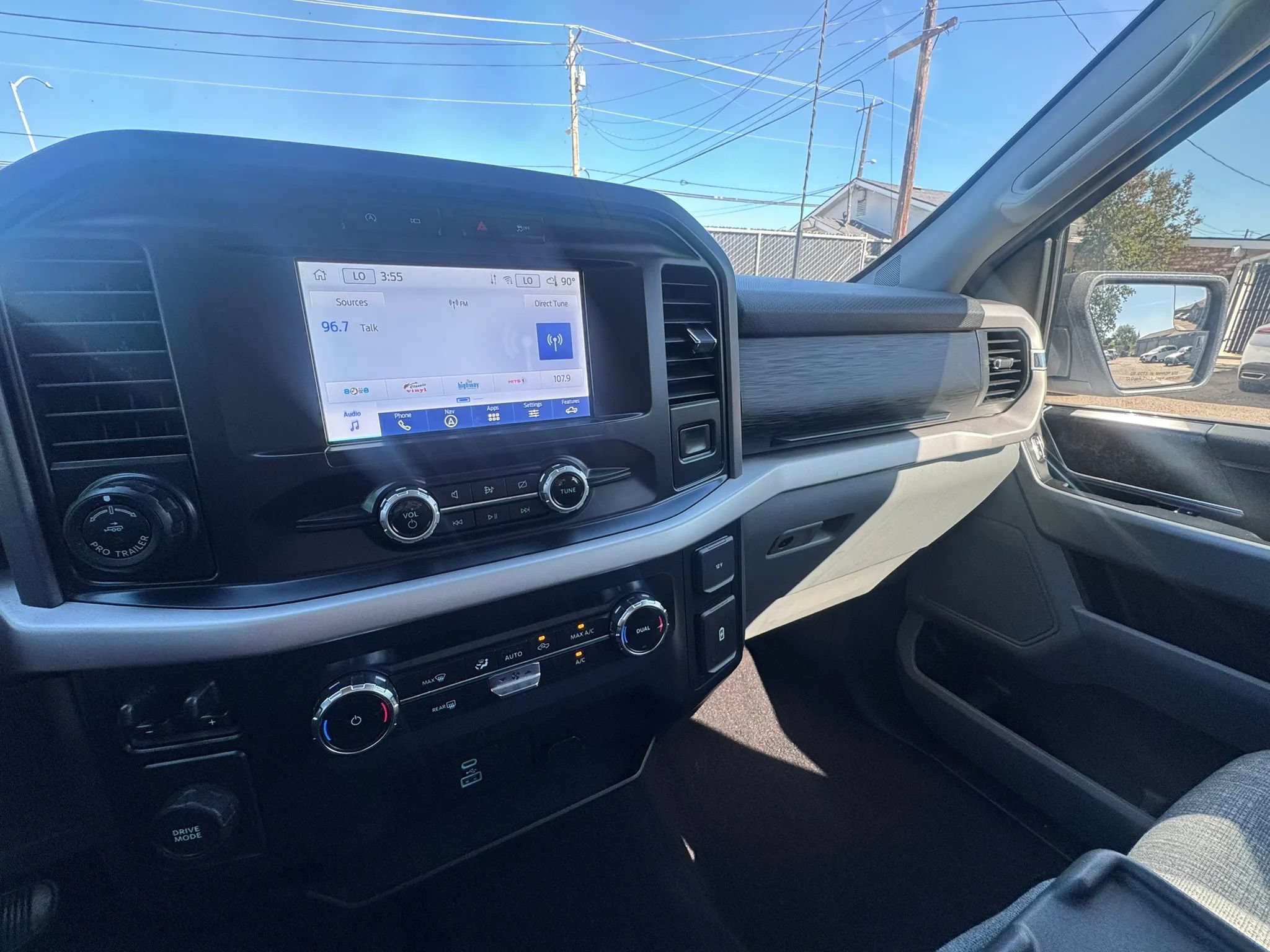 Used 2022 Ford F150 XLT w/ Equipment Group 301A Mid RWD image 14