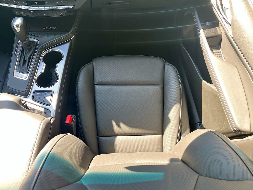 Used 2025 Cadillac CT4 Premium Luxury RWD image 23
