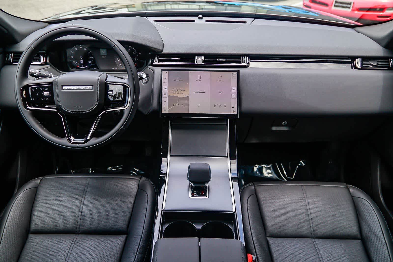 New 2026 Land Rover Range Rover Velar S AWD/4WD image 12