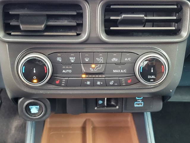 Used 2022 Ford Maverick Lariat w/ Lariat Luxury Package image 25