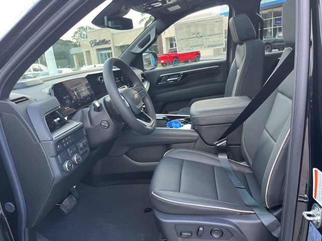 New 2026 Chevrolet Suburban Premier w/ Sun And Tow Package image 19