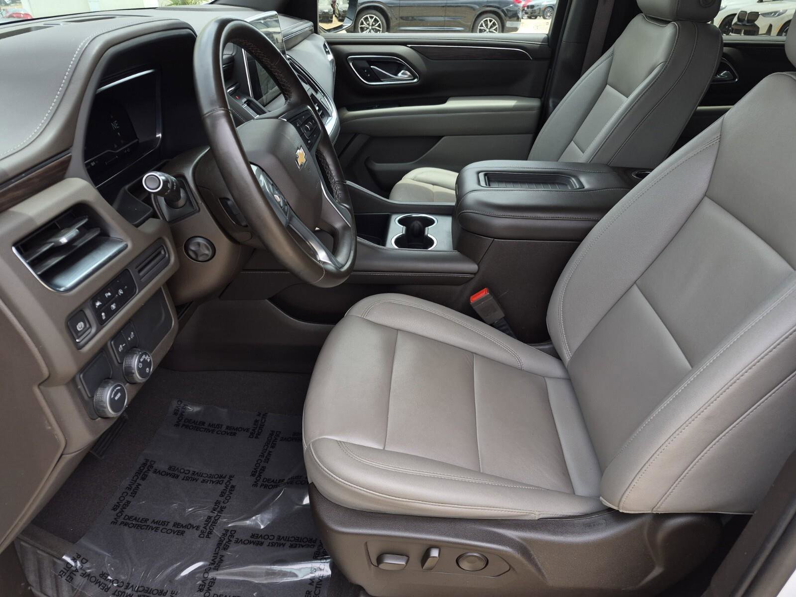 Used 2023 Chevrolet Tahoe LT w/ Luxury Package image 14