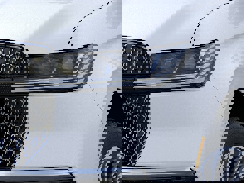 New 2026 Lincoln Navigator Premiere AWD/4WD image 18