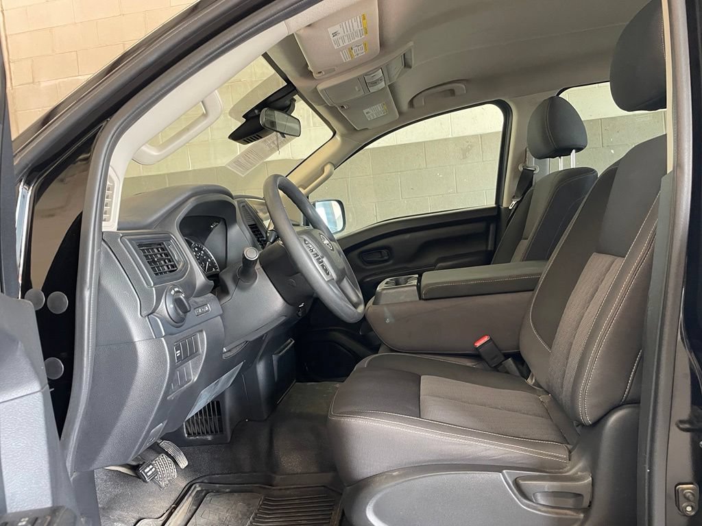 Certified 2023 Nissan Titan S w/ S Utility Package AWD/4WD image 10