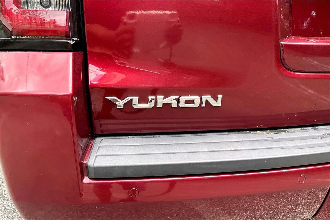 Used 2017 GMC Yukon SLT w/ Premium Edition RWD image 26